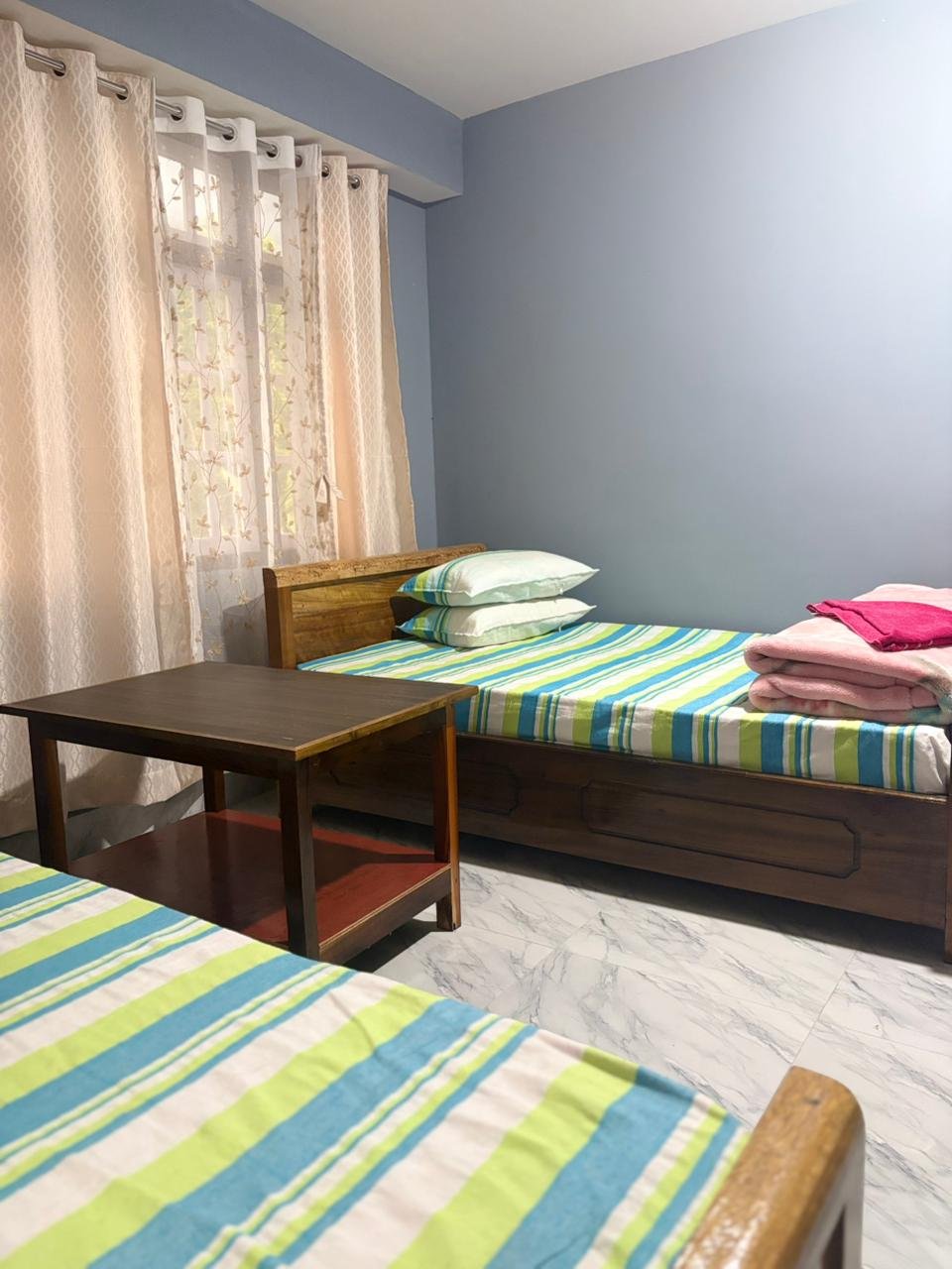 Comfortable homestay room with mountain view